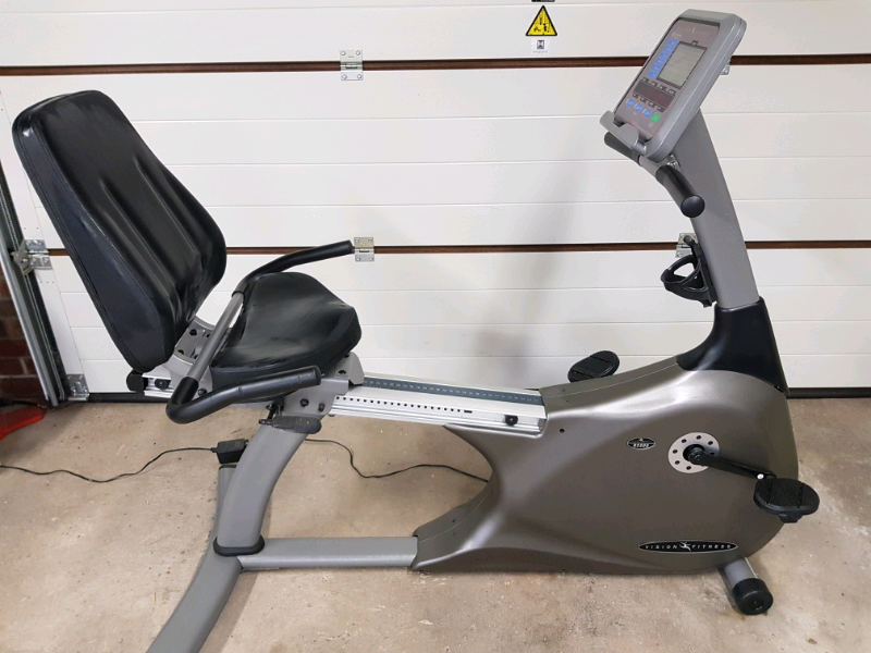 Recumbant Bike. Vision Fitness R2200 
